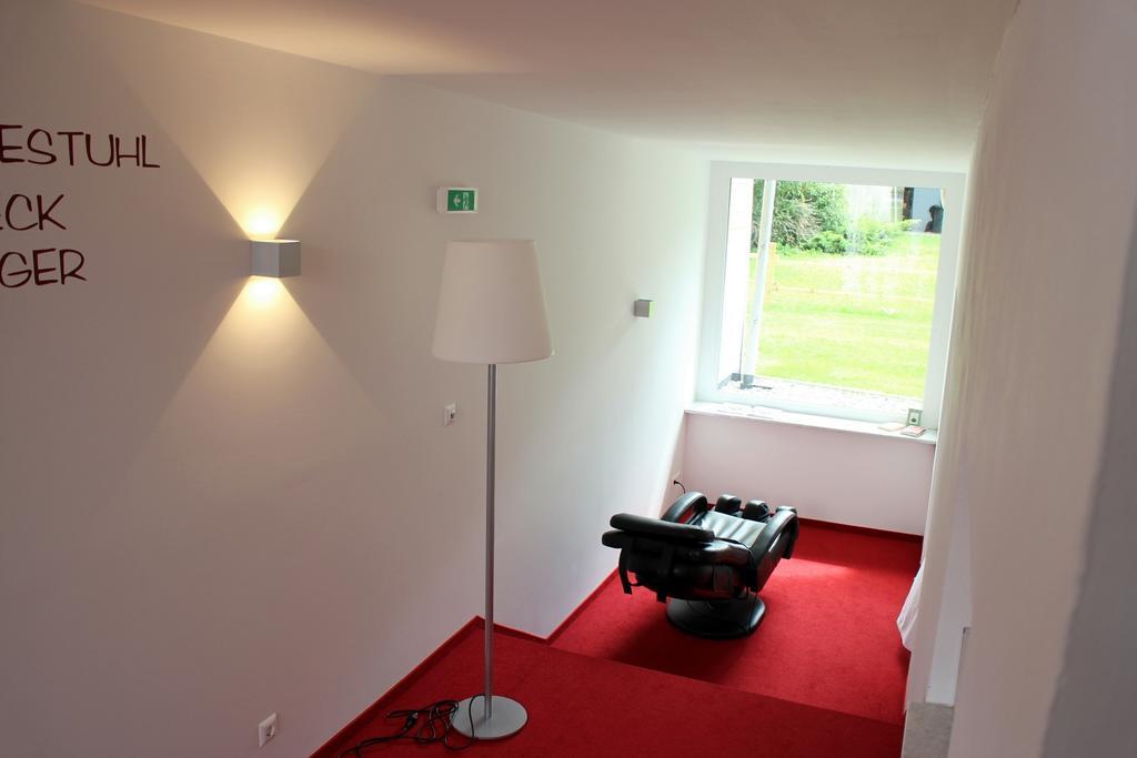Wallner - Hotel & Wirt Arnoldstein Exterior foto