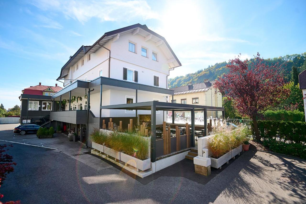 Wallner - Hotel & Wirt Arnoldstein Exterior foto